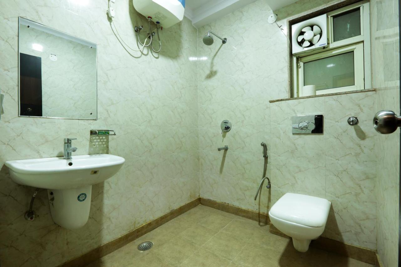 Hotel Classic New Delhi Extérieur photo